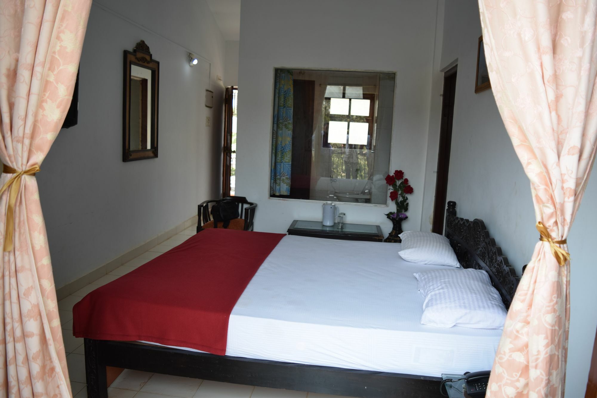 Silver Palm Candolim